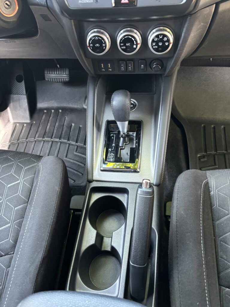 clean cupholder